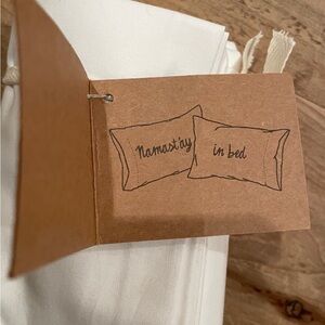 NWT set of 4 Neutral Graphic “Namastay in Bed” and “Rise & Shine” Pillow Cases